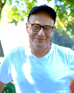 Lutz Eggert, Berufsimker bei Pin-Test